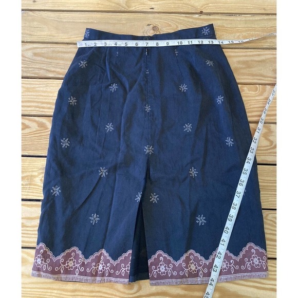 Ann Taylor Patterned 100% Silk Skirt Size 6 Women’s Black - Picture 6 of 6